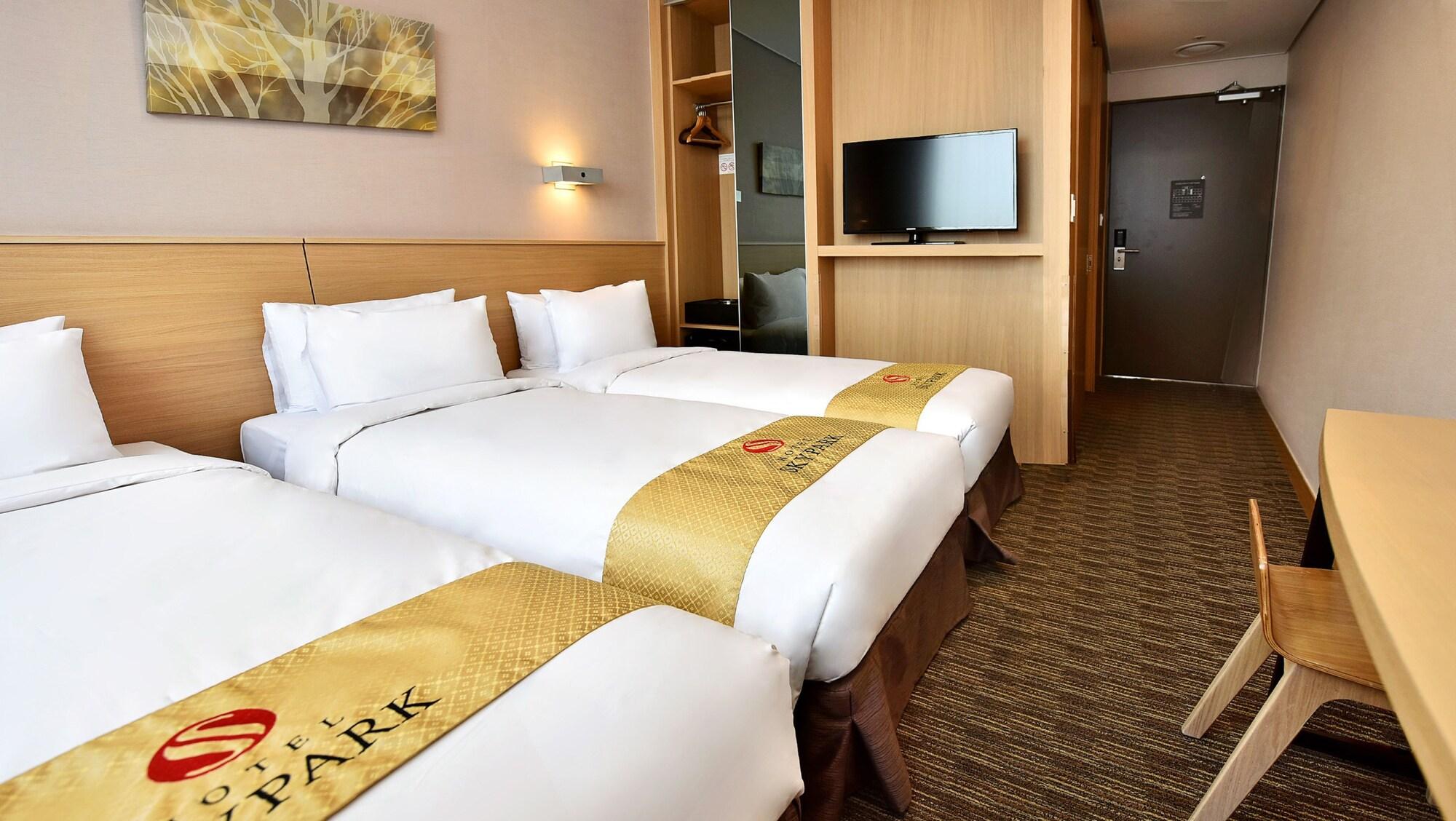 Hotel Skypark Dongdaemun I Seoul Exterior photo