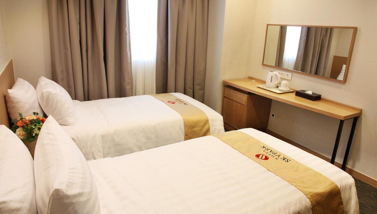 Hotel Skypark Dongdaemun I Seoul Exterior photo