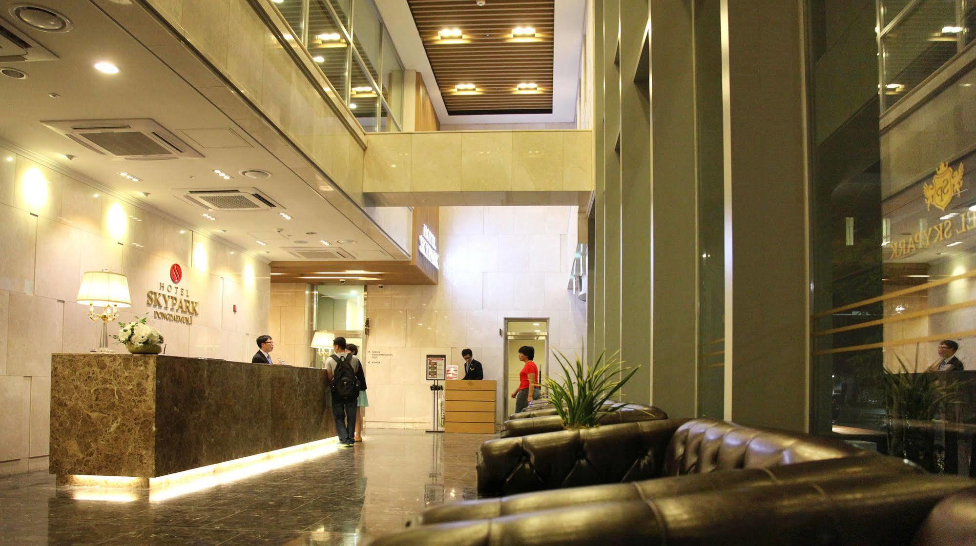 Hotel Skypark Dongdaemun I Seoul Exterior photo