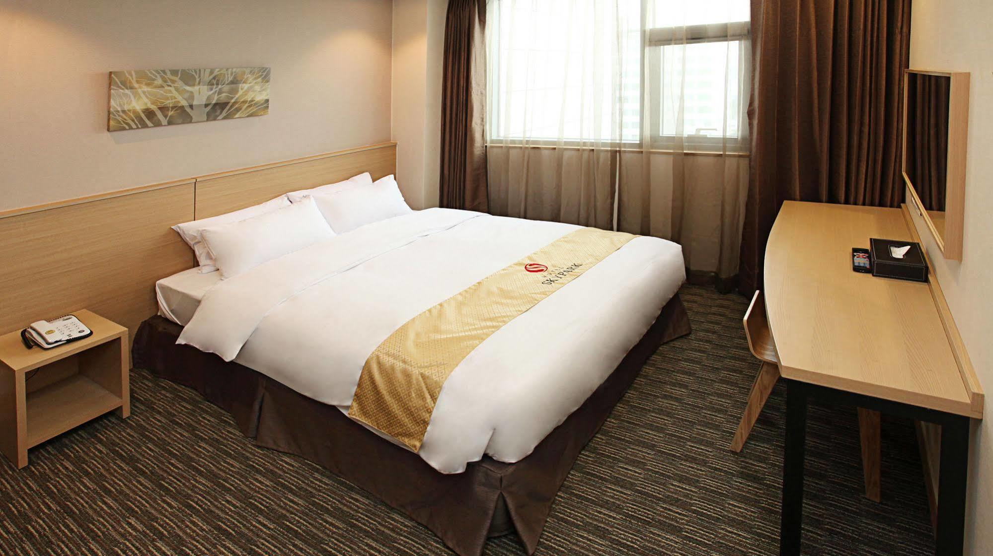 Hotel Skypark Dongdaemun I Seoul Exterior photo